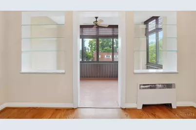 2210 Victory Parkway #102, Cincinnati, OH 45206 - Photo 12