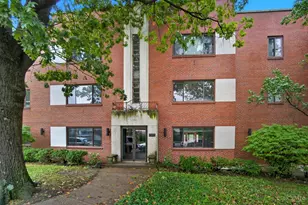 2210 Victory Pkwy, Cincinnati, OH 45206 - Photo 1