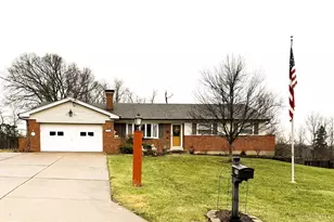 3703 Moorhill Dr, Evendale, OH 45241 - Photo 1