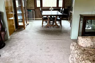 3703 Moorhill Dr, Evendale, OH 45241 - Photo 6