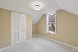 6721 Hillside Ave, Cincinnati, OH 45233 - Photo 16