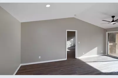 971 Cedar Ridge Drive #11, Pierce Township, OH 45245 - Photo 8