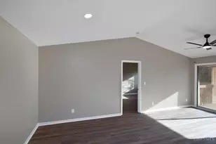 971 Cedar Ridge Dr, Pierce Township, OH 45245 - Photo 8