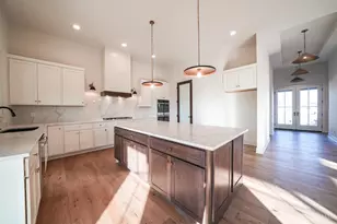 9161 Remy Ct, Clearcreek Twp., OH 45458 - Photo 22