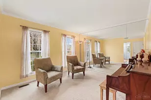 1069 Valley Wood Dr, Union Township, OH 45103 - Photo 10