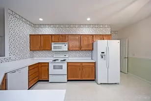 704 Traverse Creek Dr, Miami Township, OH 45150 - Photo 14