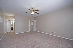 704 Traverse Creek Dr, Miami Township, OH 45150 - Photo 24