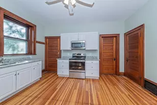 6217 Erie Ave, Cincinnati, OH 45227 - Photo 12