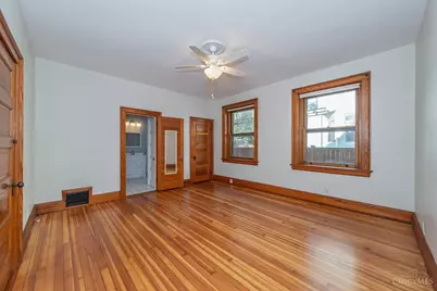 6217 Erie Avenue, Cincinnati, OH 45227 - Photo 14