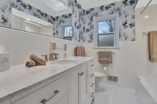 8190 S Clippenger Dr, Indian Hill, OH 45243 - Photo 32