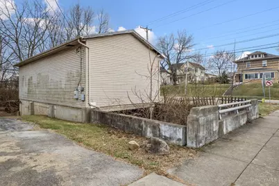 239 W Locust Street, Wilmington, OH 45177 - Photo 6