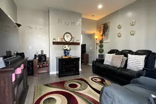 121 W Sixty Fourth St, Cincinnati, OH 45216 - Photo 2