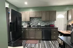 121 W Sixty Fourth St, Cincinnati, OH 45216 - Photo 4