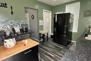 121 W Sixty Fourth St, Cincinnati, OH 45216 - Photo 12