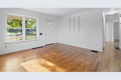 1979 Faywood Avenue, Green Township, OH 45238 - Photo 8