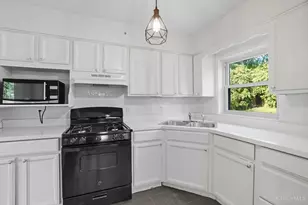 1979 Faywood Ave, Green Township, OH 45238 - Photo 10