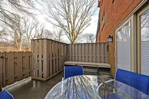 7 Creekwood Square, Glendale, OH 45246 - Photo 30