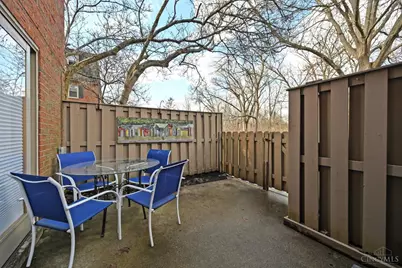 7 Creekwood Square #7, Glendale, OH 45246 - Photo 28
