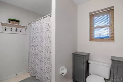 5556 Shady Meadows Drive, Fairfield Township, OH 45011 - Photo 26