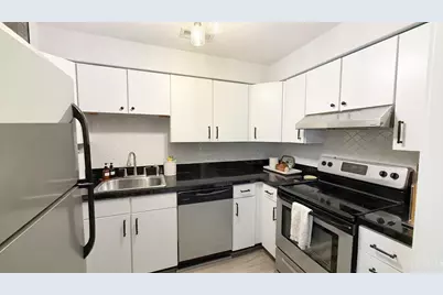 551 E Thirteenth Street #3, Cincinnati, OH 45202 - Photo 12