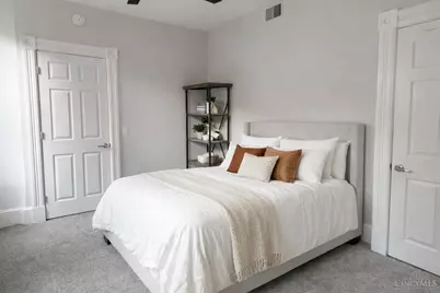 551 E Thirteenth Street #3, Cincinnati, OH 45202 - Photo 8