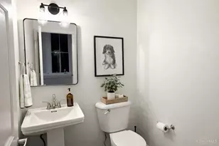 551 E 13th St, Cincinnati, OH 45202 - Photo 14