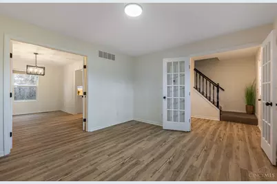 720 Davis Drive, Monroe, OH 45050 - Photo 2