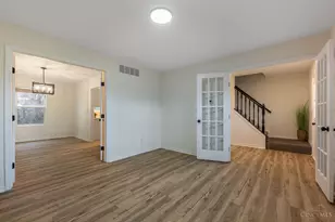 720 Davis Dr, Monroe, OH 45050 - Photo 2