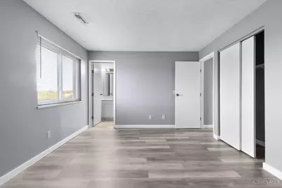 9489 Woodland Hills Drive, West Chester, OH 45011 - Photo 10