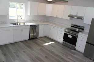 147 S Broadway St, Midland, OH 45148 - Photo 2