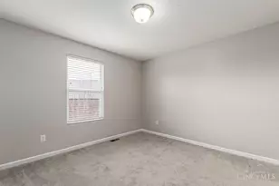 2063 E Seymour Ave, Cincinnati, OH 45237 - Photo 28