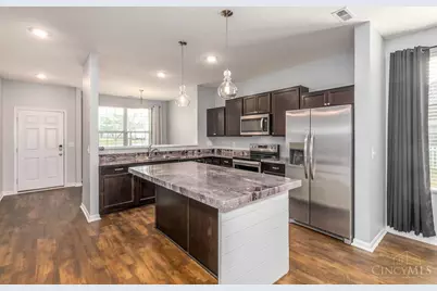 2063 E Seymour Avenue, Cincinnati, OH 45237 - Photo 10