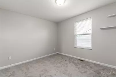 2063 E Seymour Avenue, Cincinnati, OH 45237 - Photo 34