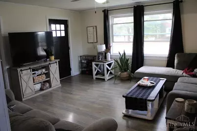 816 E Center Street, Blanchester, OH 45107 - Photo 4