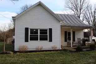 816 E Center St, Blanchester, OH 45107 - Photo 2