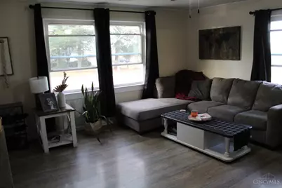 816 E Center Street, Blanchester, OH 45107 - Photo 6