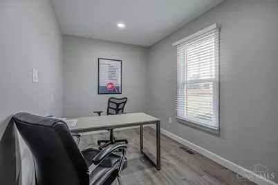 304 Edgewood Drive, Trenton, OH 45067 - Photo 32