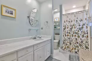 10184 Lochcrest Dr, Springfield Township, OH 45231 - Photo 26