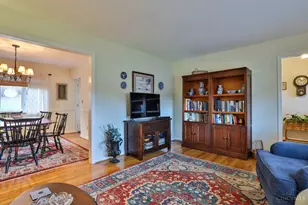 10184 Lochcrest Dr, Springfield Township, OH 45231 - Photo 10