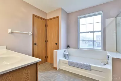 7053 Dutchland Boulevard, Liberty Township, OH 45044 - Photo 18