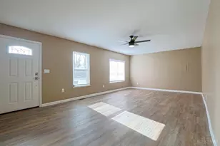 2752 Mancelona Ct, Colerain Township, OH 45251 - Photo 8