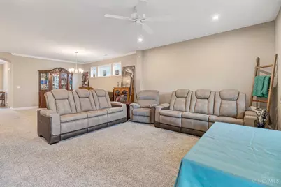 1358 Brookchase Circle, Hamilton Township, OH 45039 - Photo 14