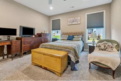 1358 Brookchase Circle, Hamilton Township, OH 45039 - Photo 16