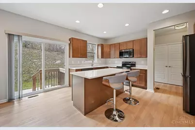 551 North View Drive, Union Township, OH 45150 - Photo 14