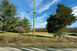 1561 Lorelei Dr, Perry Township, OH 45118 - Photo 1