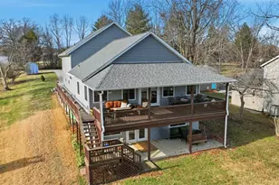 1065 Brunswick Dr, Perry Township, OH 45118 - Photo 2