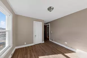 4340 W 8th St, Cincinnati, OH 45205 - Photo 12