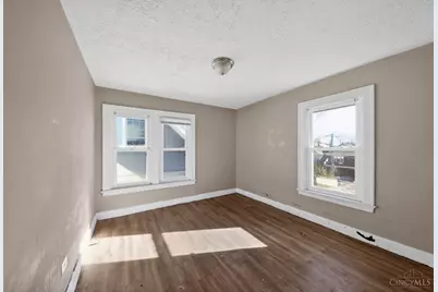 4340 W Eighth Street, Cincinnati, OH 45205 - Photo 14