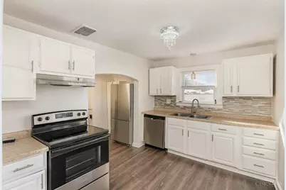 1808 Meadow Avenue, Middletown, OH 45044 - Photo 2