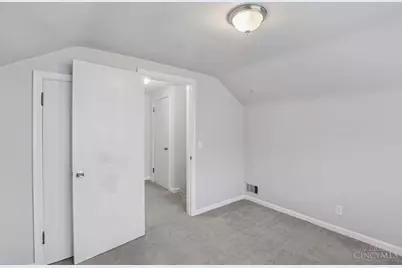 7873 Bobolink Drive, Cincinnati, OH 45224 - Photo 24